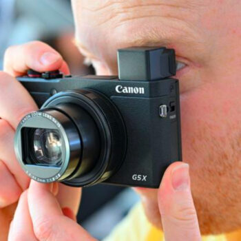 12 Pocket Cameras That Make Fall Foliage Look Unreal