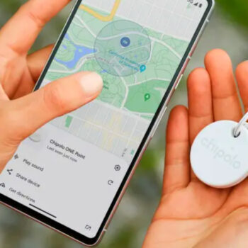 13 Luggage Trackers That Help You Find Your Bag Fast