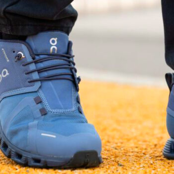 15 Best Waterproof Walking Shoes for Rainy Destinations