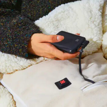 15 Heated Travel Blankets That Make Cold Flights Comfortable