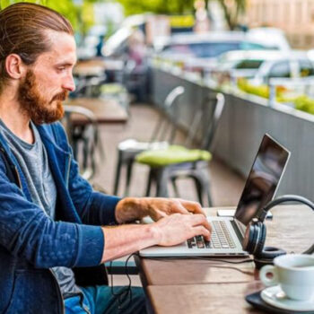 15 Smart Ways to Blend Business Trips with Sightseeing