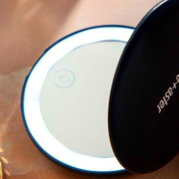16 Travel Mirrors That Make Mornings Easier