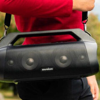 2025's Top 9 Bluetooth Speakers for Travelers and Adventurers
