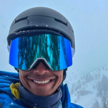 5 Ski Goggles Travelers Love for Both Slopes and Snowy Hikes