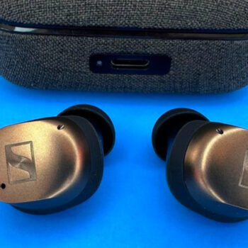 7 Best Earbuds That Make Travel Podcasts and Audiobooks Enjoyable