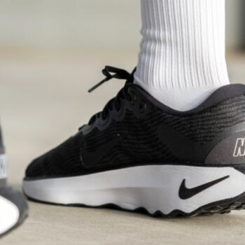 8 Best Walking Shoes for Men Sightseeing in November 2025