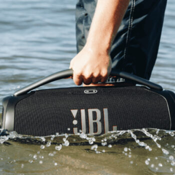 9 Best Bluetooth Speakers for Families on Road Trips in 2025