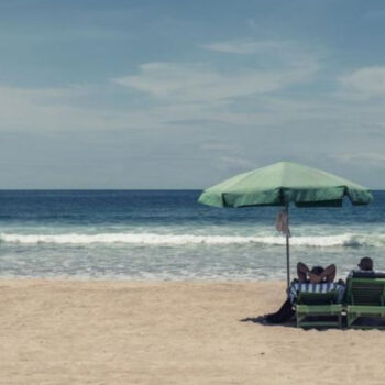 Beach vs. Mountains: Which Summer Vacation Is Really Better for Relaxing?