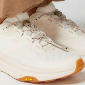 Best Easy-On Shoes for Seniors Abroad in Fall 2025
