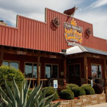 Best barbecue stops located between Dallas and Austin on I-35