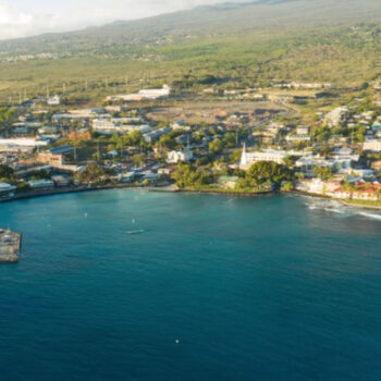 Hawaii's Must-See Small Towns on the Big Island for Coffee Sips & Lava Landscapes