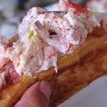 Lobster Roll Spots in New Hampshire That Beat Maine’s