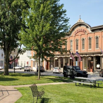 Locals Love It, Tourists Skip It: 13 Reasons This Ohio Village Is the State’s Best-Kept Secret