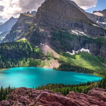 Montana, Glacier National Park — The Town With Lakes the Color of Caribbean Seas
