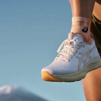 Most Comfortable Arch-Support Shoes for Travelers