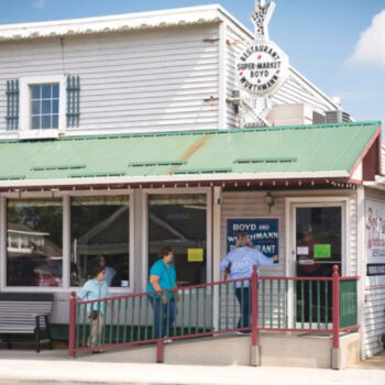 Ohio Amish‑Country Pie Shops Only Locals Remember