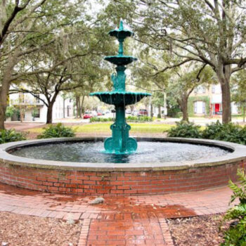 Savannah's Prettiest Squares for Perfect Golden Hour Shots