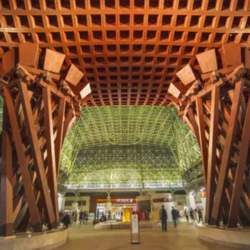 Step into Grandeur: 17 Train Stations That Are Architectural Masterpieces
