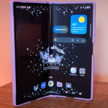 The 6 Best Phones for Travel Content Creators and Influencers