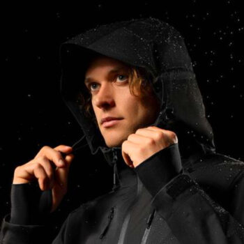 The 9 Best All-Weather Travel Coats Designed for Long-Lasting Wear