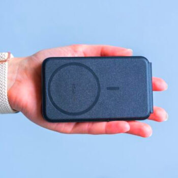 Travel Light: The 6 Best 3-in-1 Chargers That Replace All Your Cables