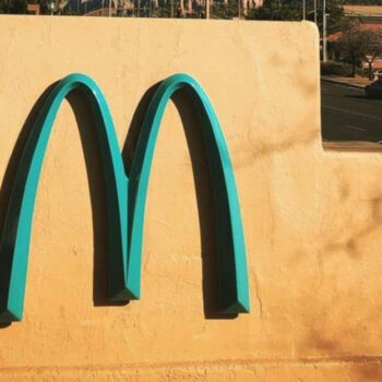 What Caused Sedona’s McDonald’s to Swap Gold for Turquoise?