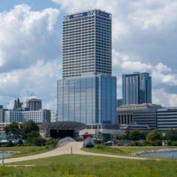 Milwaukee skyline