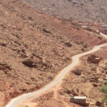 driving in Morocco through the mountains